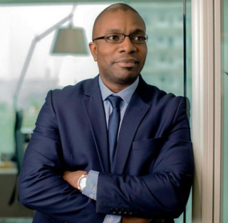 Mr Etienne MABUNDA (1)